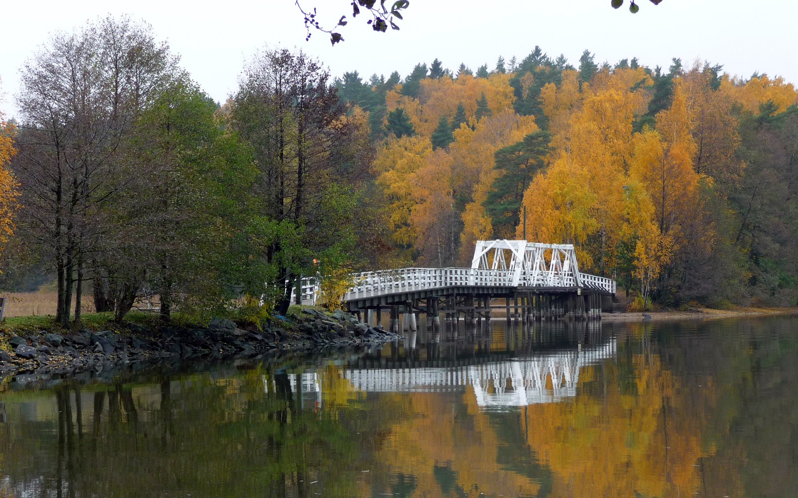 Lohjan Purjehtijat ry